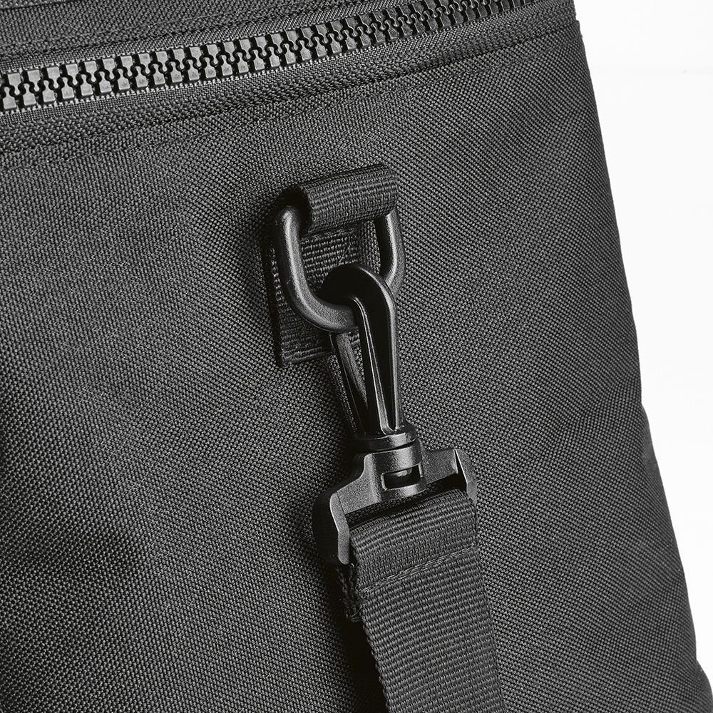Picture of Munich L Cooler 10L rPET in rABS. Thermo injected zippers