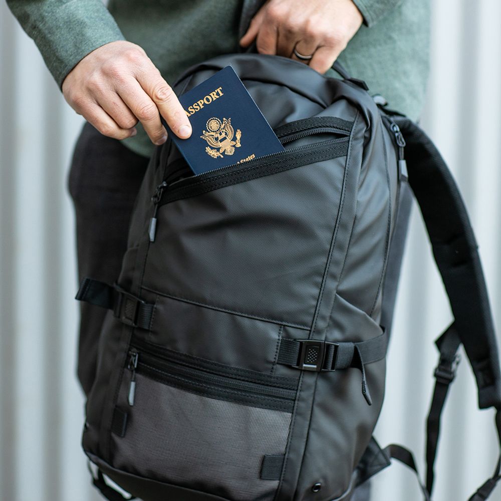 Picture of Rivin Backpack 18L rPET. Relective pocket. Fits 17" laptop