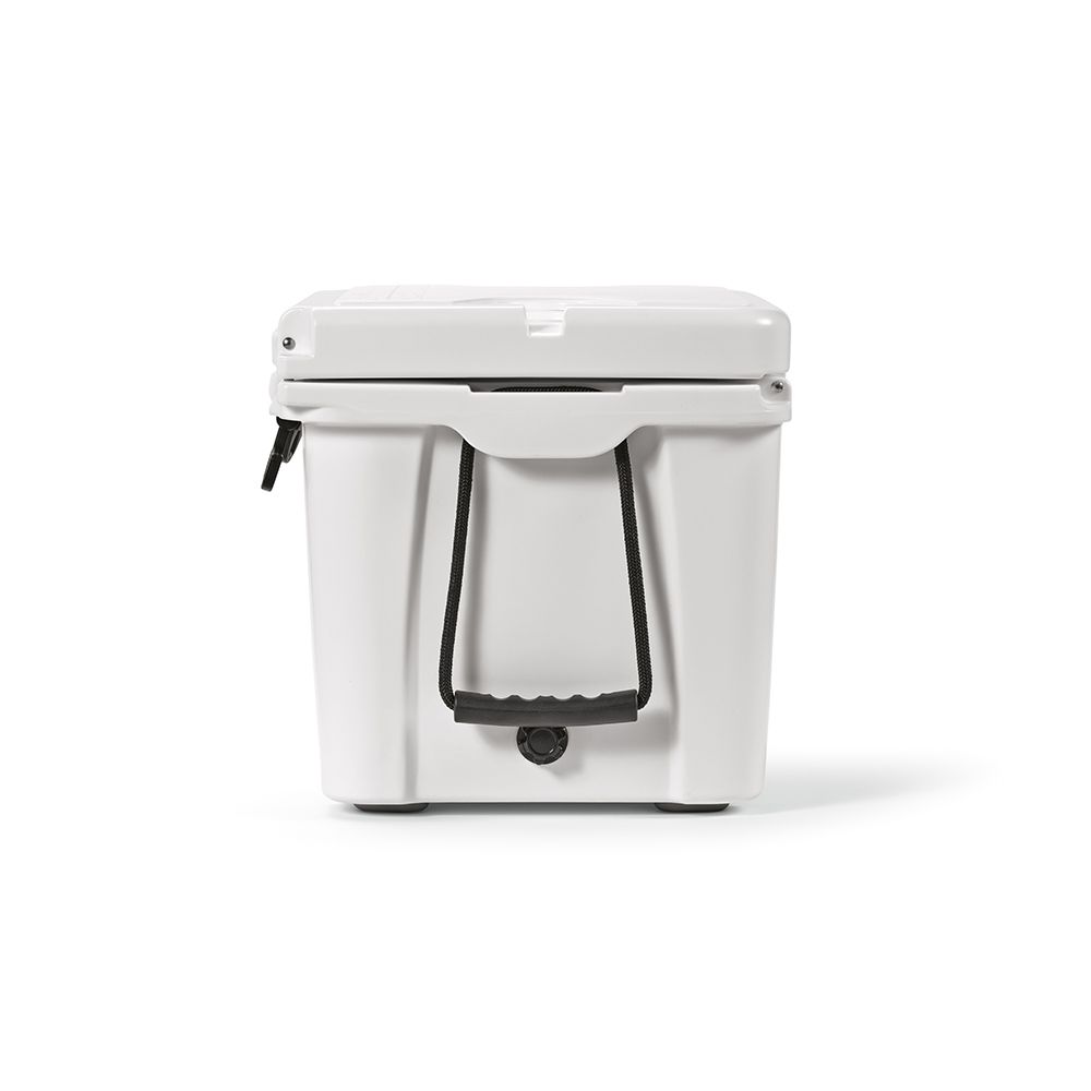 Picture of San Francisco Cooler 35L rPE with customisable metal plate.