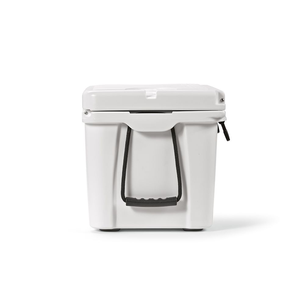Picture of San Francisco Cooler 35L rPE with customisable metal plate.