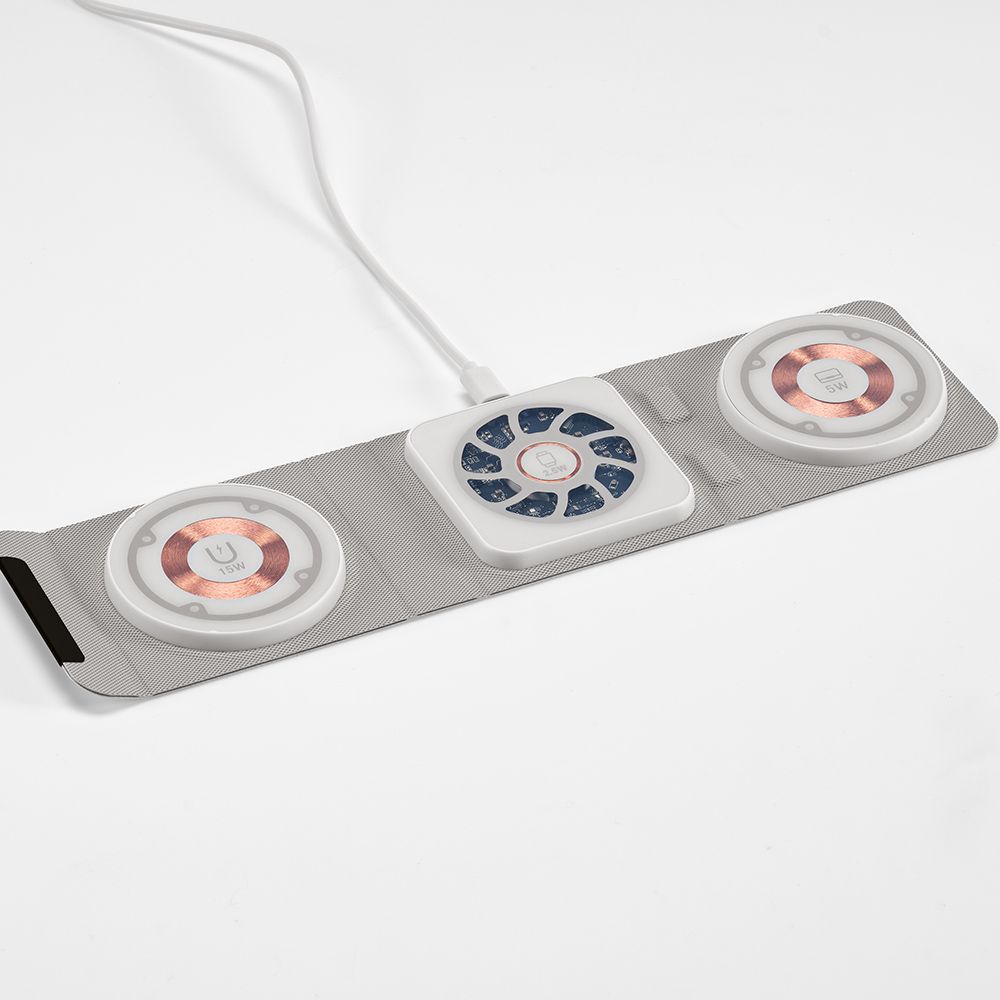 Picture of  Linnaeus 3-in-1 Wireless Charger rPU 15W. USB-C Port