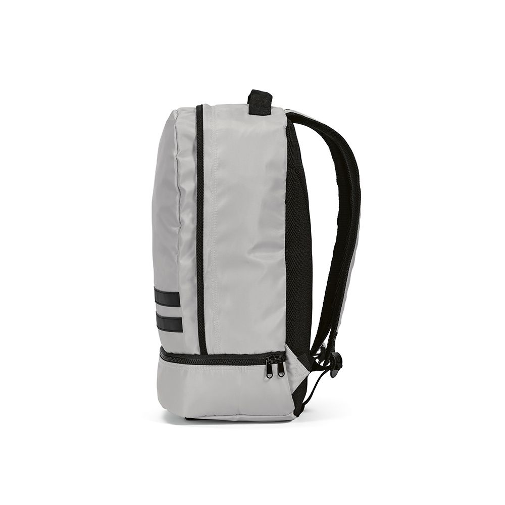 Picture of Buenos Aires Backpack 25L rPET. Reflective front strips