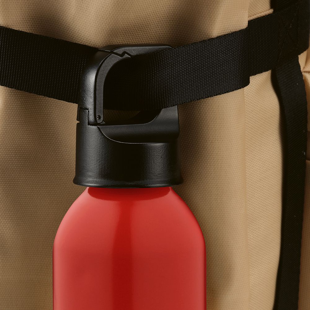 Picture of Mackenzie Bottle rAluminium 690ml. Leakproof and Carabiner lid