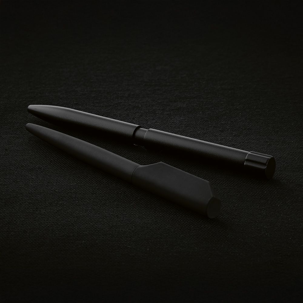 Picture of Borges Pen rAluminium. Black 1km Dokumental® ink