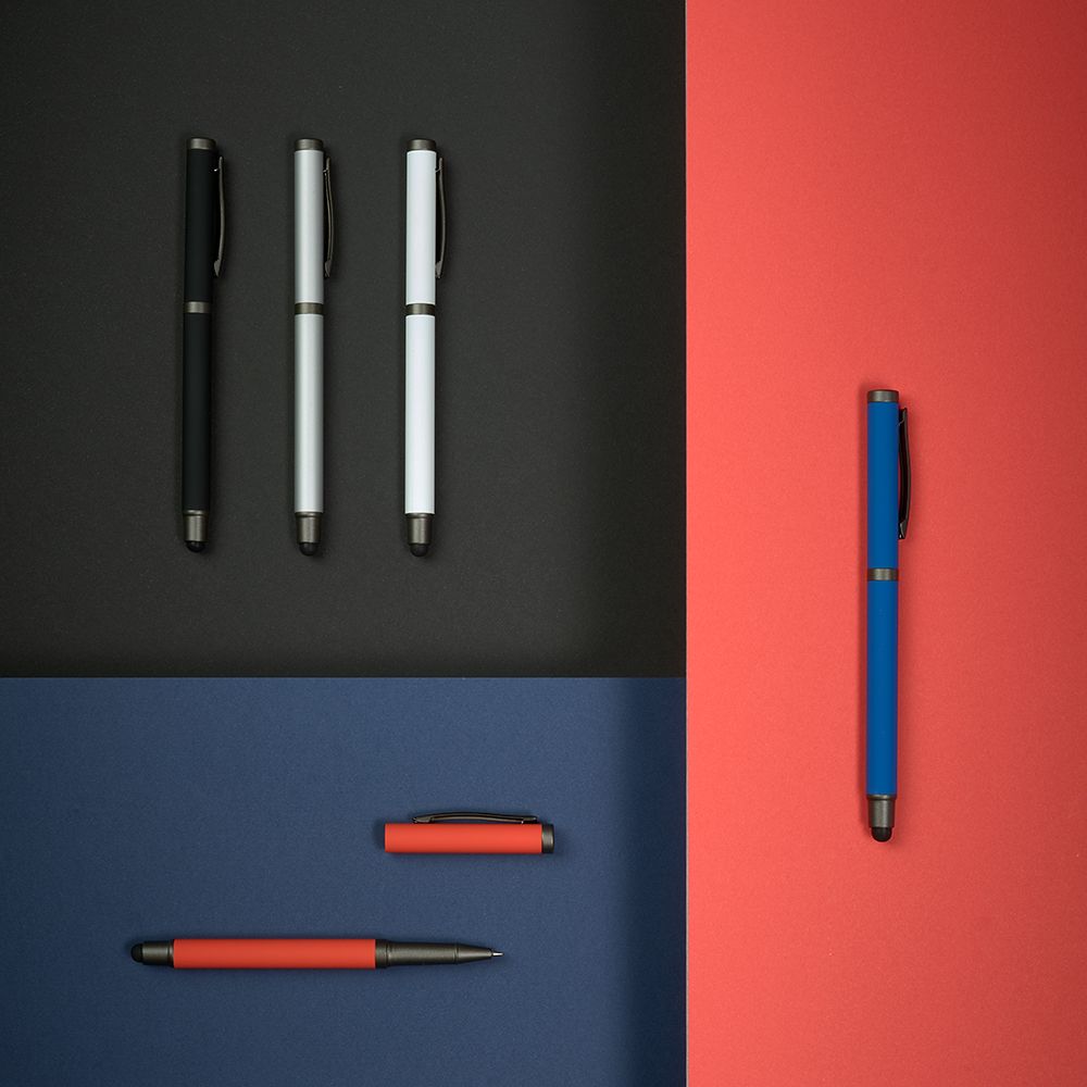 Picture of Woolf Pen rSS with touch tip. Black 1km Dokumental® ink