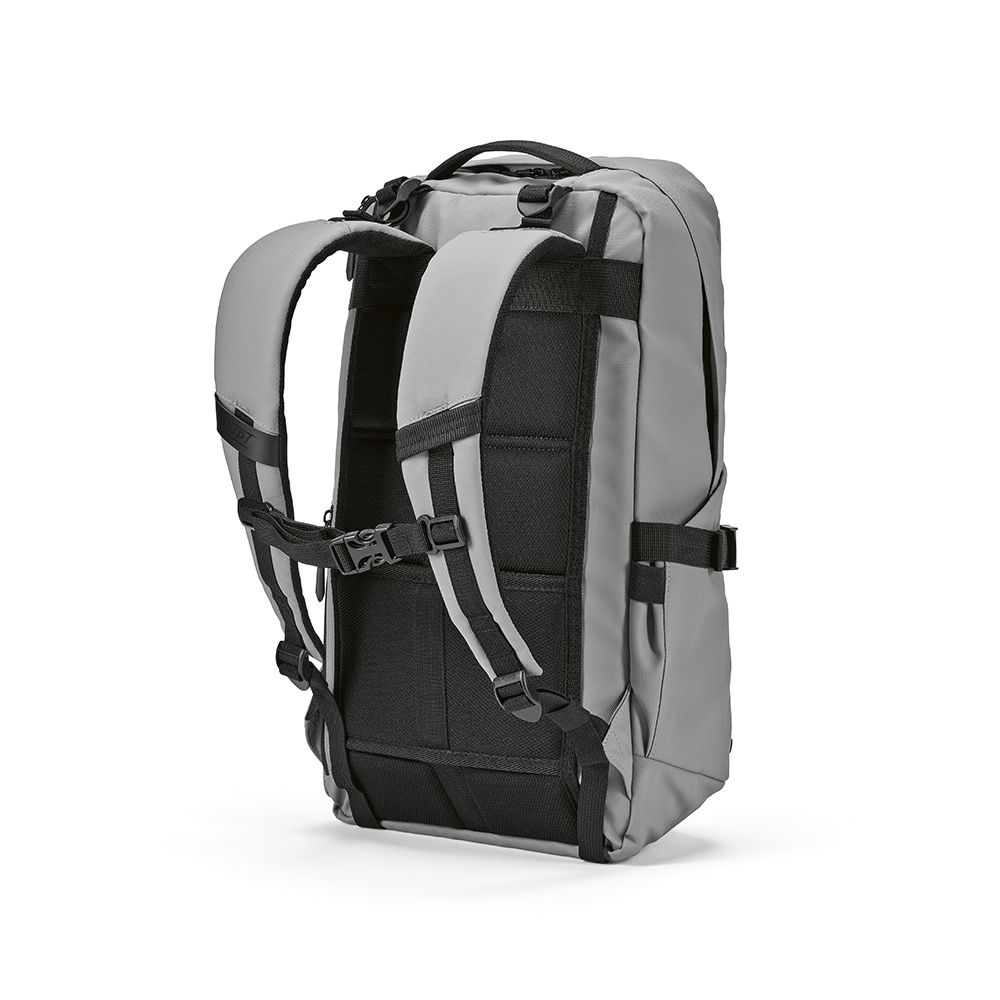 Picture of Rivin Backpack 18L rPET. Relective pocket. Fits 17" laptop