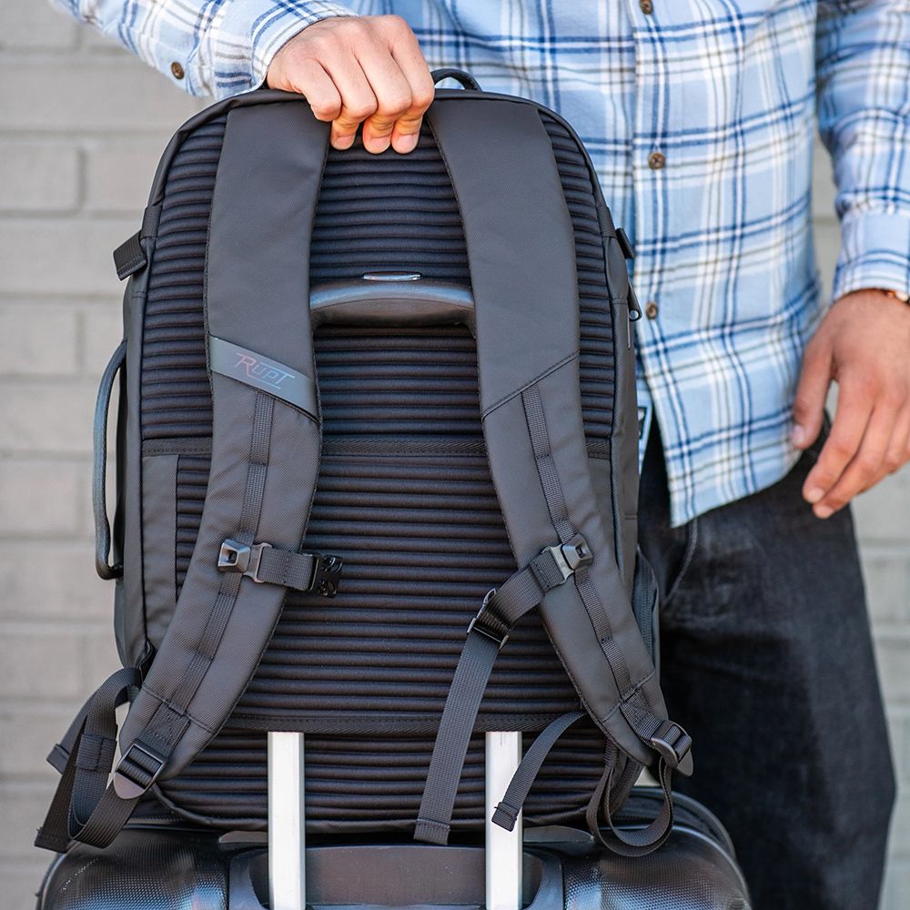 Picture of Galindo Backpack 22L rPET. Side Handle. Fits 17" Laptop