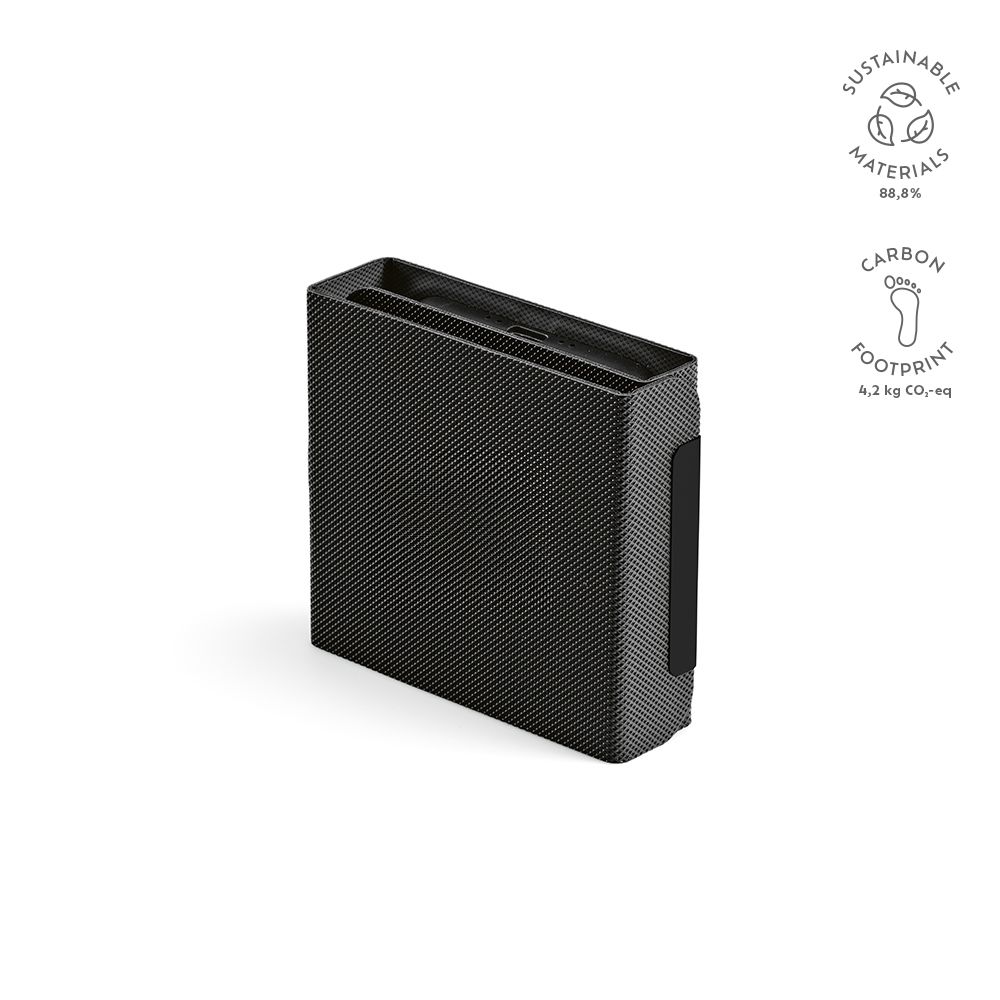 Picture of  Linnaeus 3-in-1 Wireless Charger rPU 15W. USB-C Port
