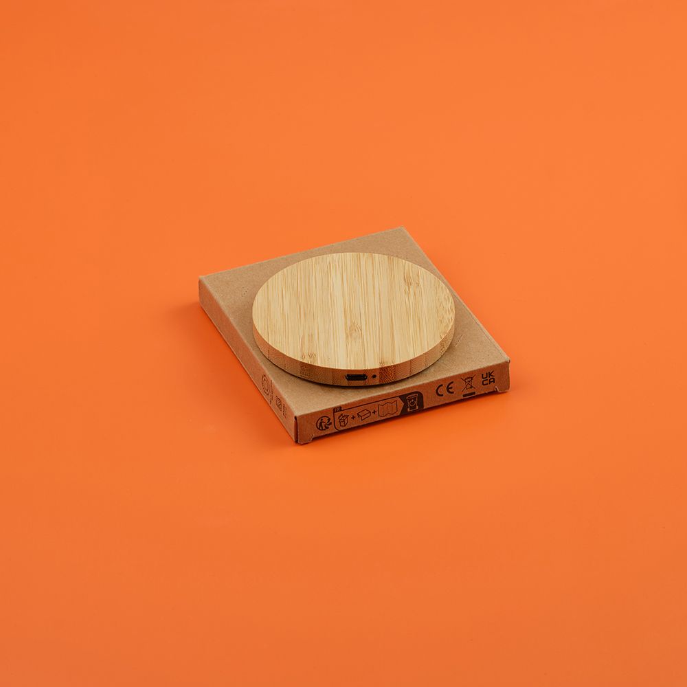 Picture of Kepler Wireless Charger Bamboo 15W. USB-C Port