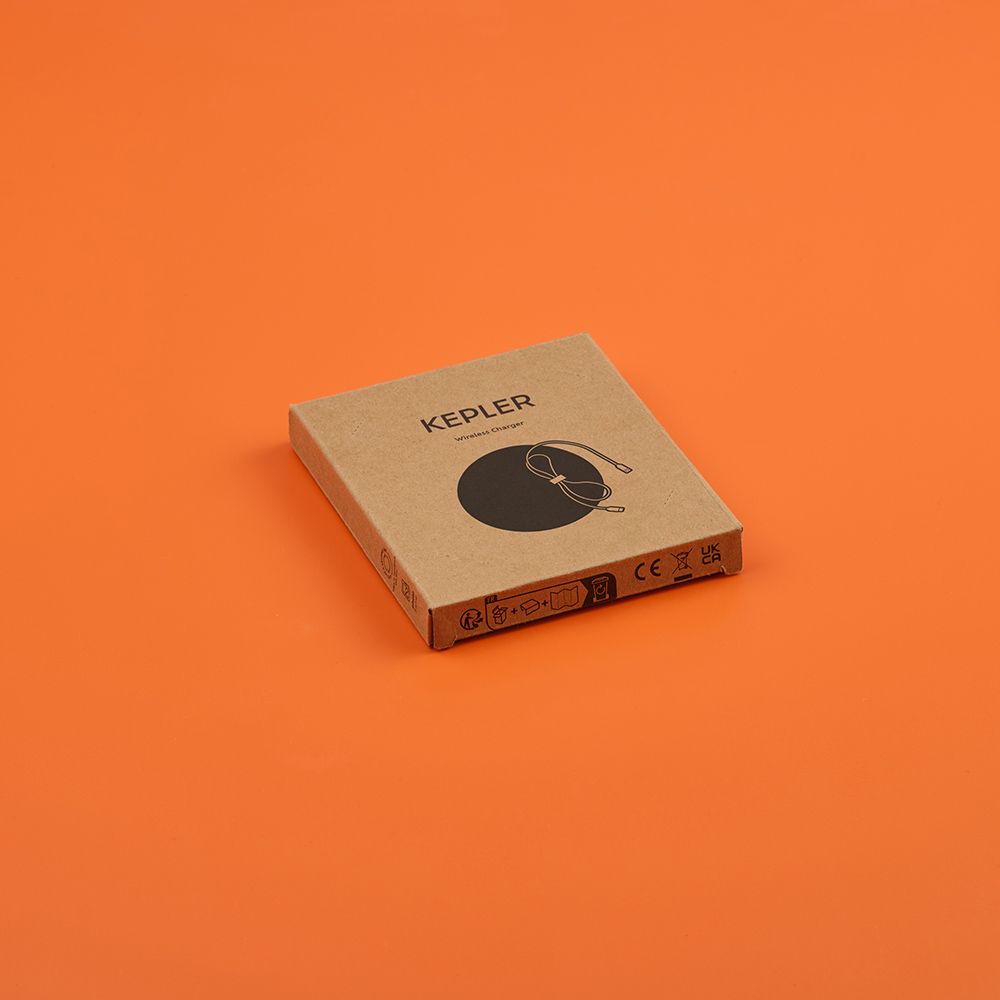 Picture of Kepler Wireless Charger Bamboo 15W. USB-C Port