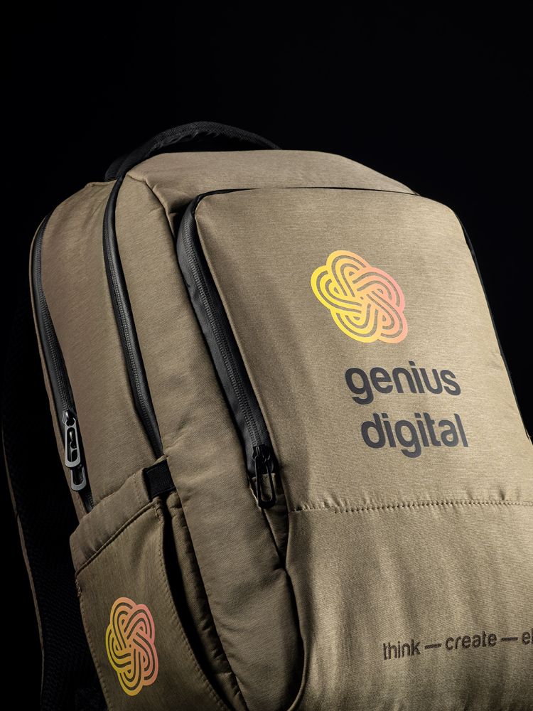 Picture of New York Backpack 20L rNylon and rPET. Fits 17" Laptop